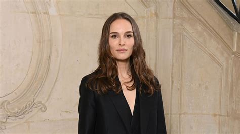 natalie dior|Natalie Portman Is Method Dressing Again At Dior .